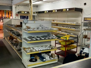 stock composant hydraulique Parker store Montereau